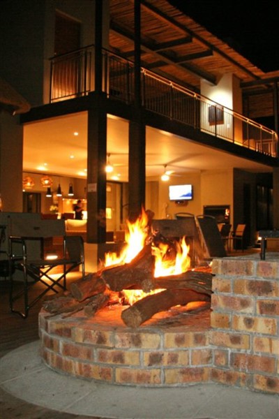 Jacana River Lodge interior game lodge mpumalanga in mjejane game reserve pin (1)